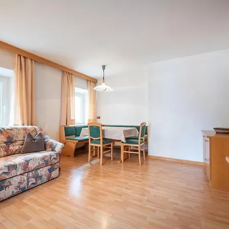 Cristlpek Apartment *